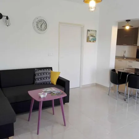 Apartment In Razanac 35305 Rtina