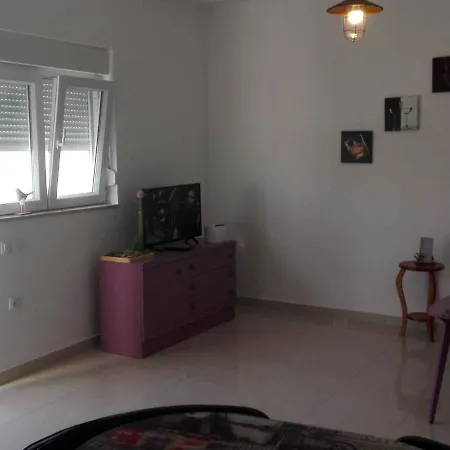 In Razanac 35305 Apartment Rtina