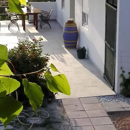 Apartment In Razanac 35305