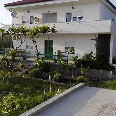 Apartment In Razanac 35305 *